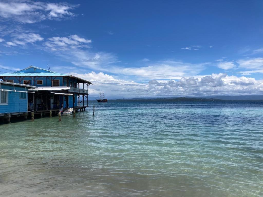 Casa Acuario Boutique Hotel Bocas del Toro Exteriör bild