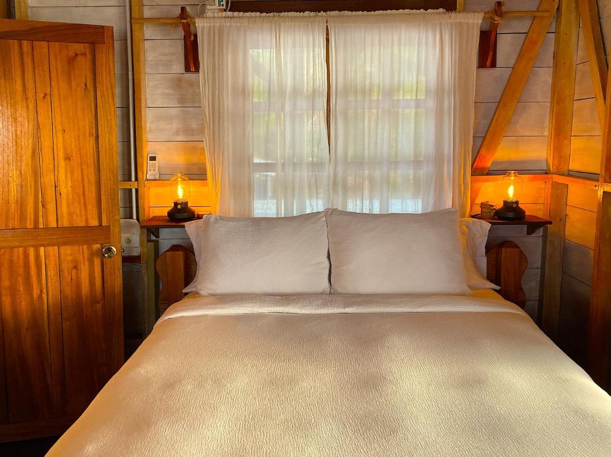 Casa Acuario Boutique Hotel Bocas del Toro Exteriör bild